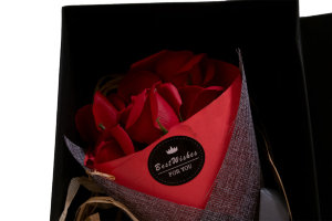 Подарочный букет из мыльных роз "Восторг"